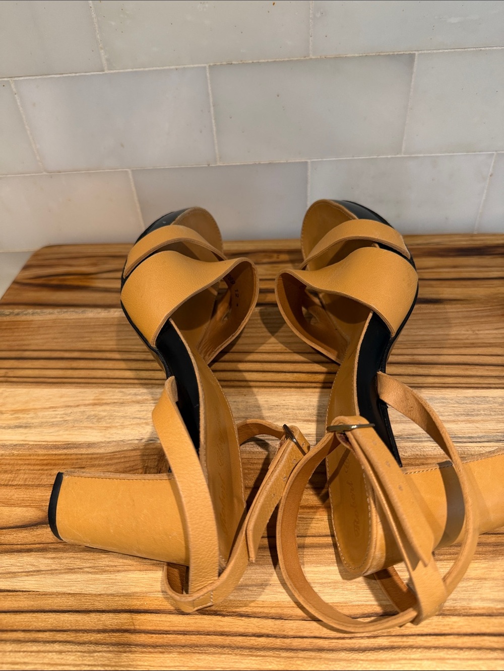 Robert Clergerie Tan Leather Strappy Ankle-Heel Sandals - Picture 10 of 11